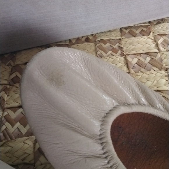 TIEKS FLATS - Picture 8 of 9